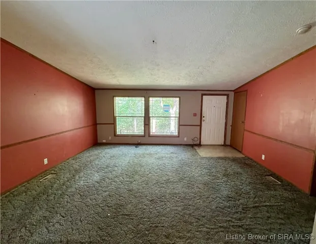 $118,900 | 151 Old State Road 64 Northeast, New Salisbury, IN 47161