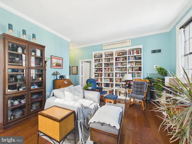 $174,900 | 1 East Chase Street, Unit 412, Baltimore, MD 21202