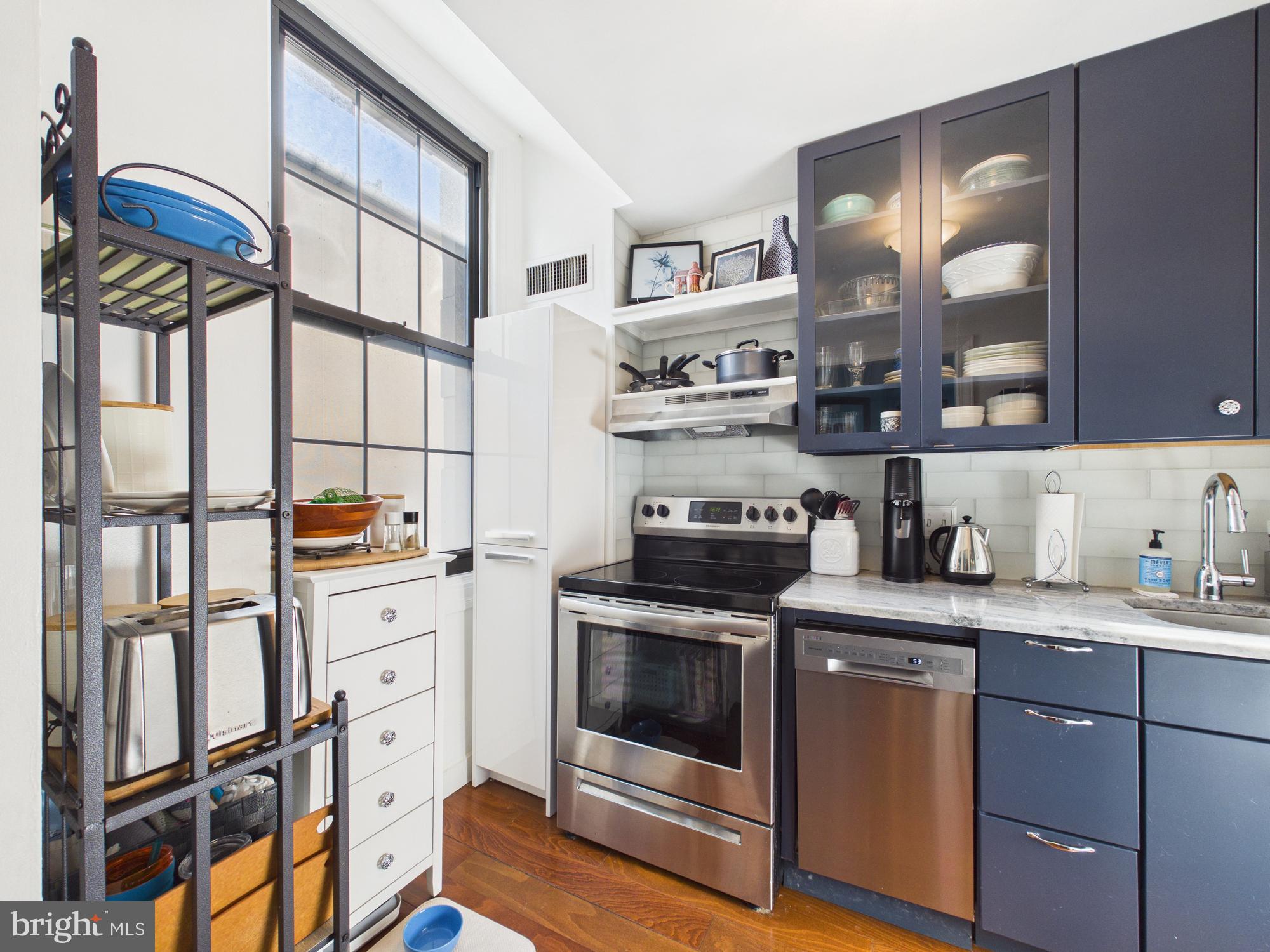 1 East Chase Street, Unit 412 Baltimore, MD 21202 - Photo 16 of 34