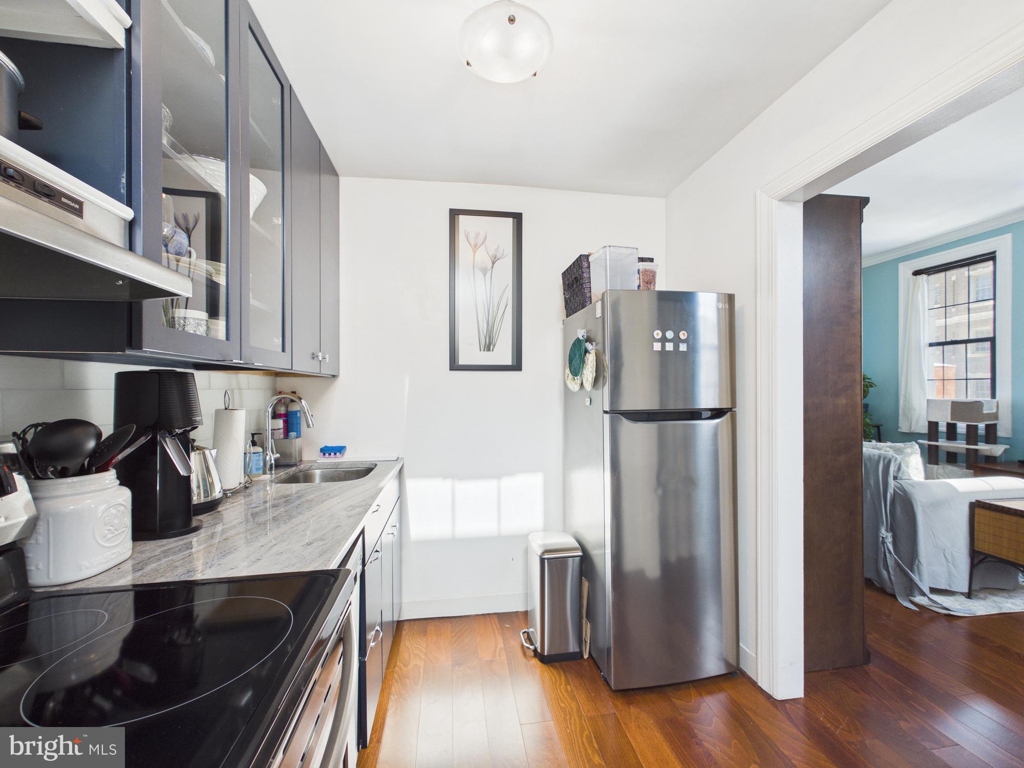 1 East Chase Street, Unit 412 Baltimore, MD 21202 - Photo 17 of 34