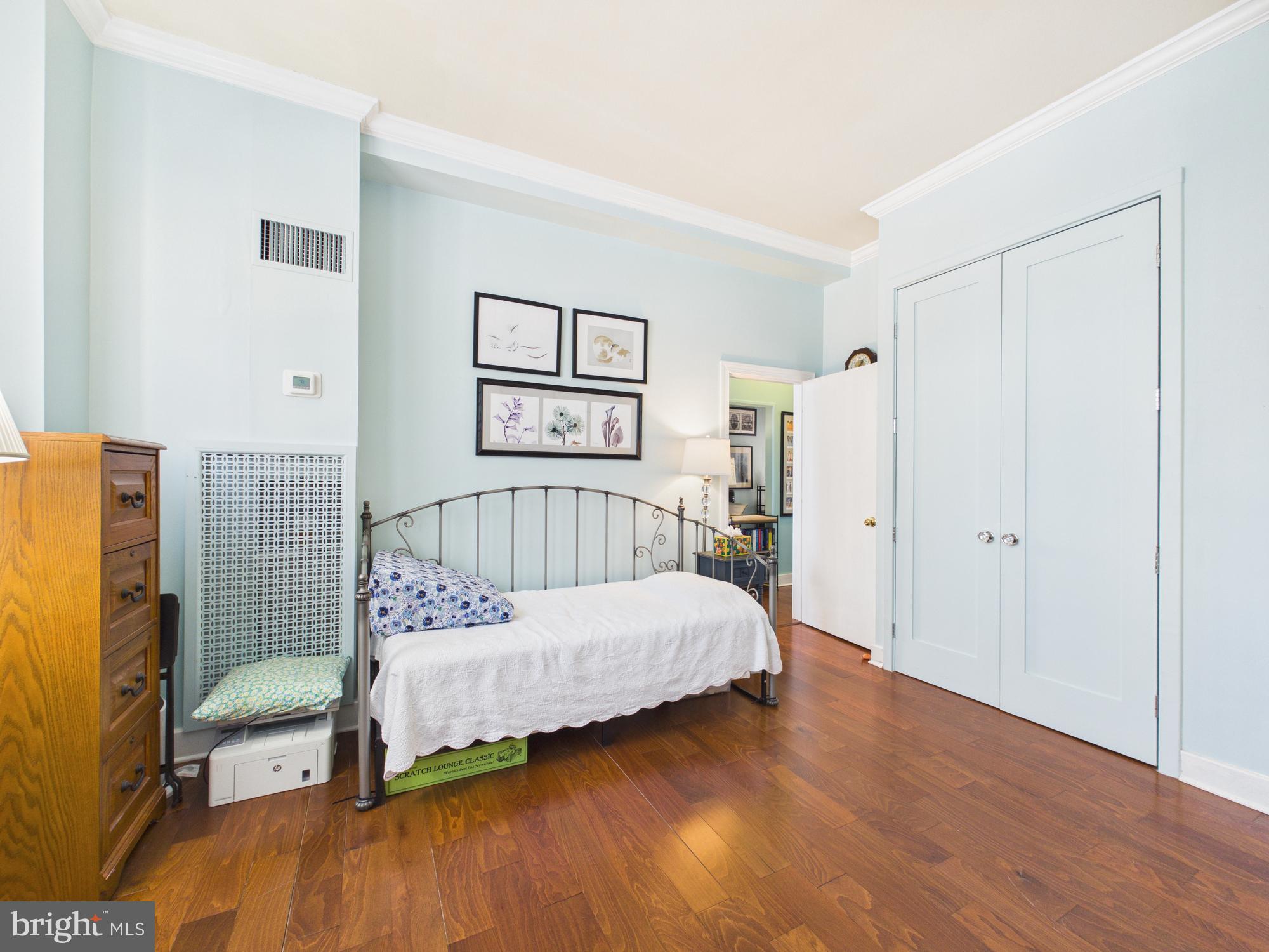 1 East Chase Street, Unit 412 Baltimore, MD 21202 - Photo 21 of 34