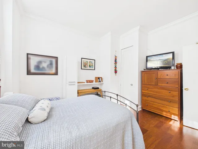 $174,900 | 1 East Chase Street, Unit 412, Baltimore, MD 21202