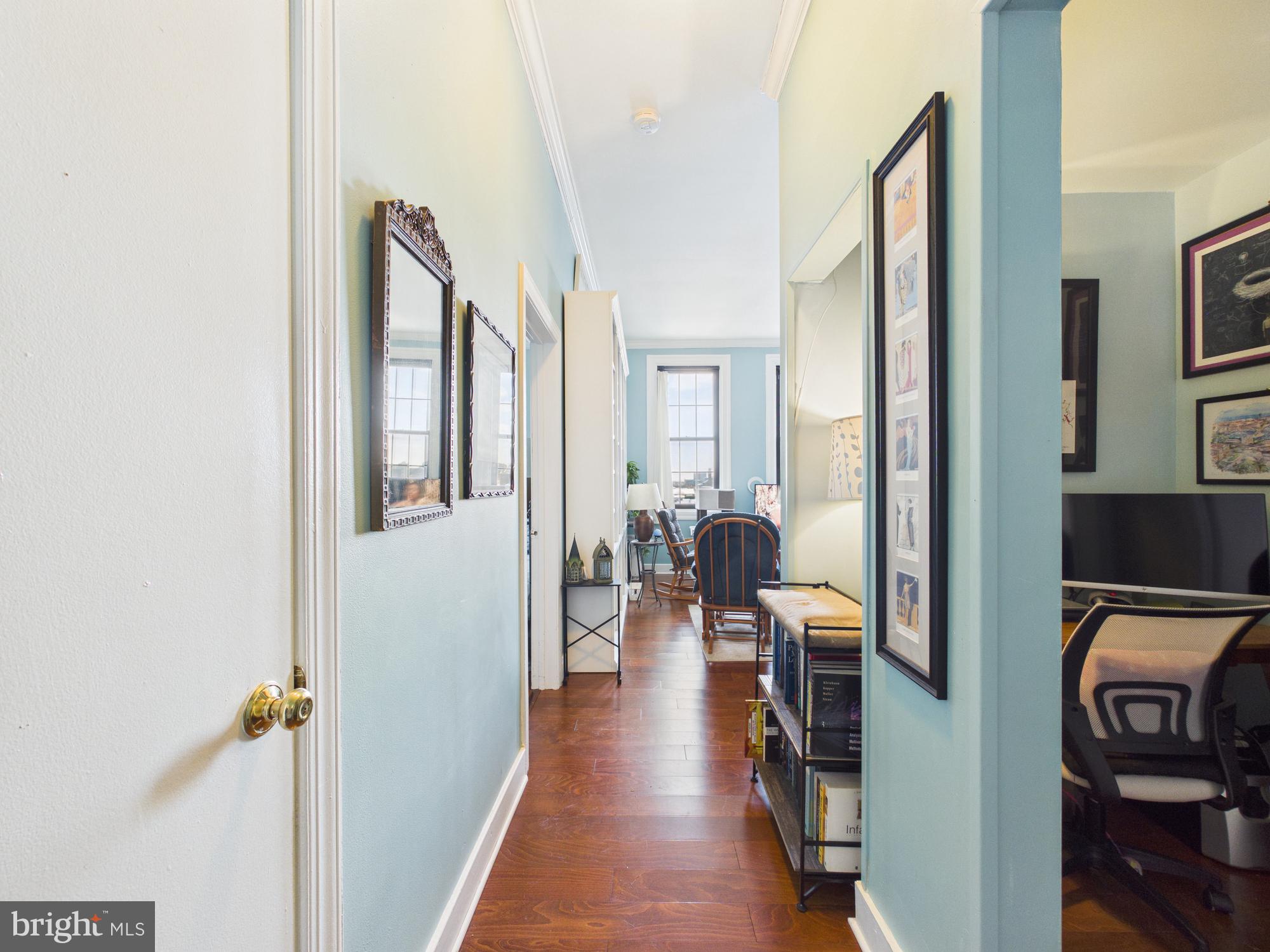 1 East Chase Street, Unit 412 Baltimore, MD 21202 - Photo 5 of 34