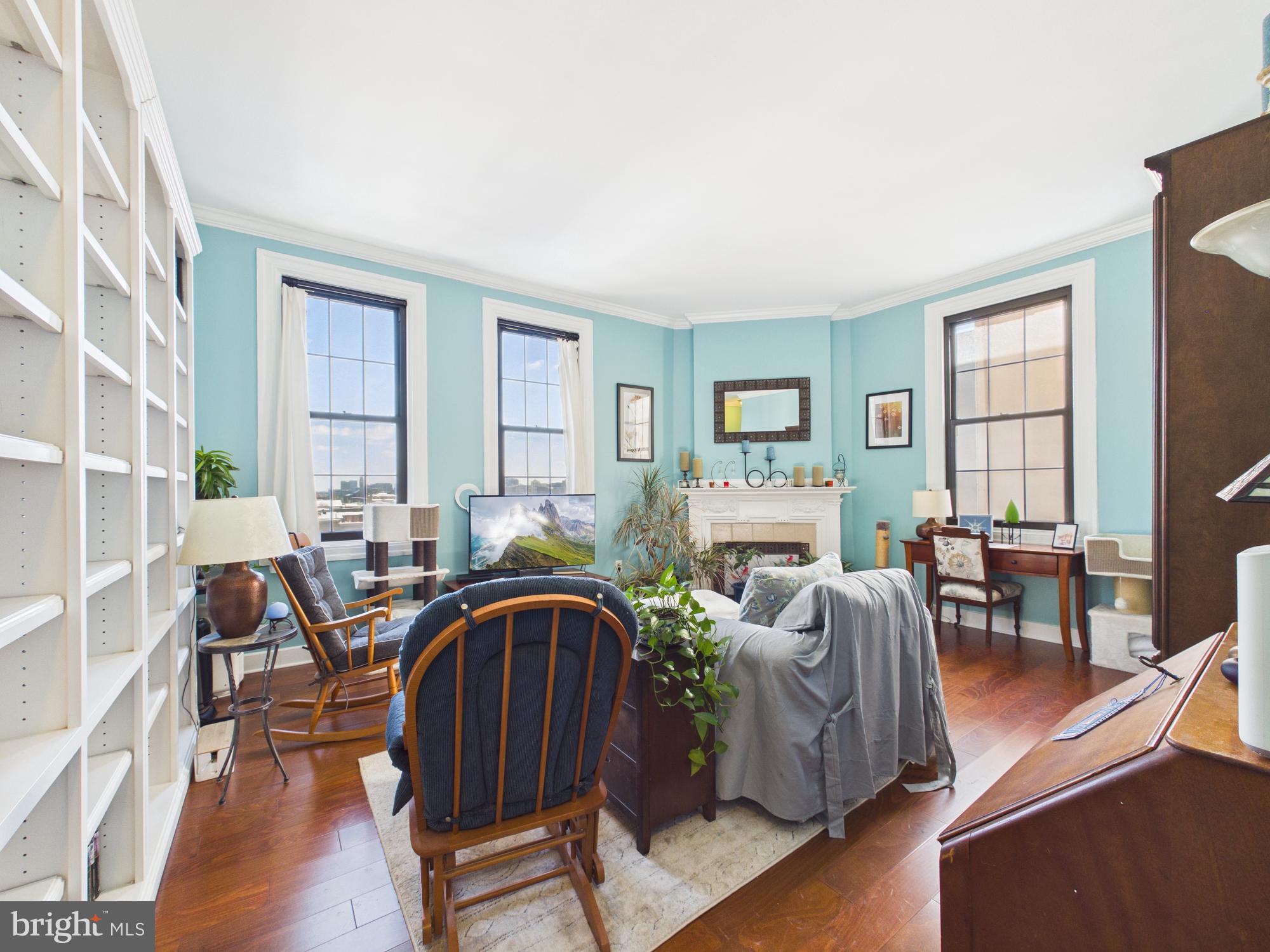 1 East Chase Street, Unit 412 Baltimore, MD 21202 - Photo 9 of 34