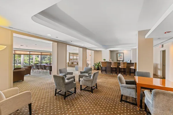 $10,000 | 529 South Flagler Drive, Unit 14H, West Palm Beach, FL 33401