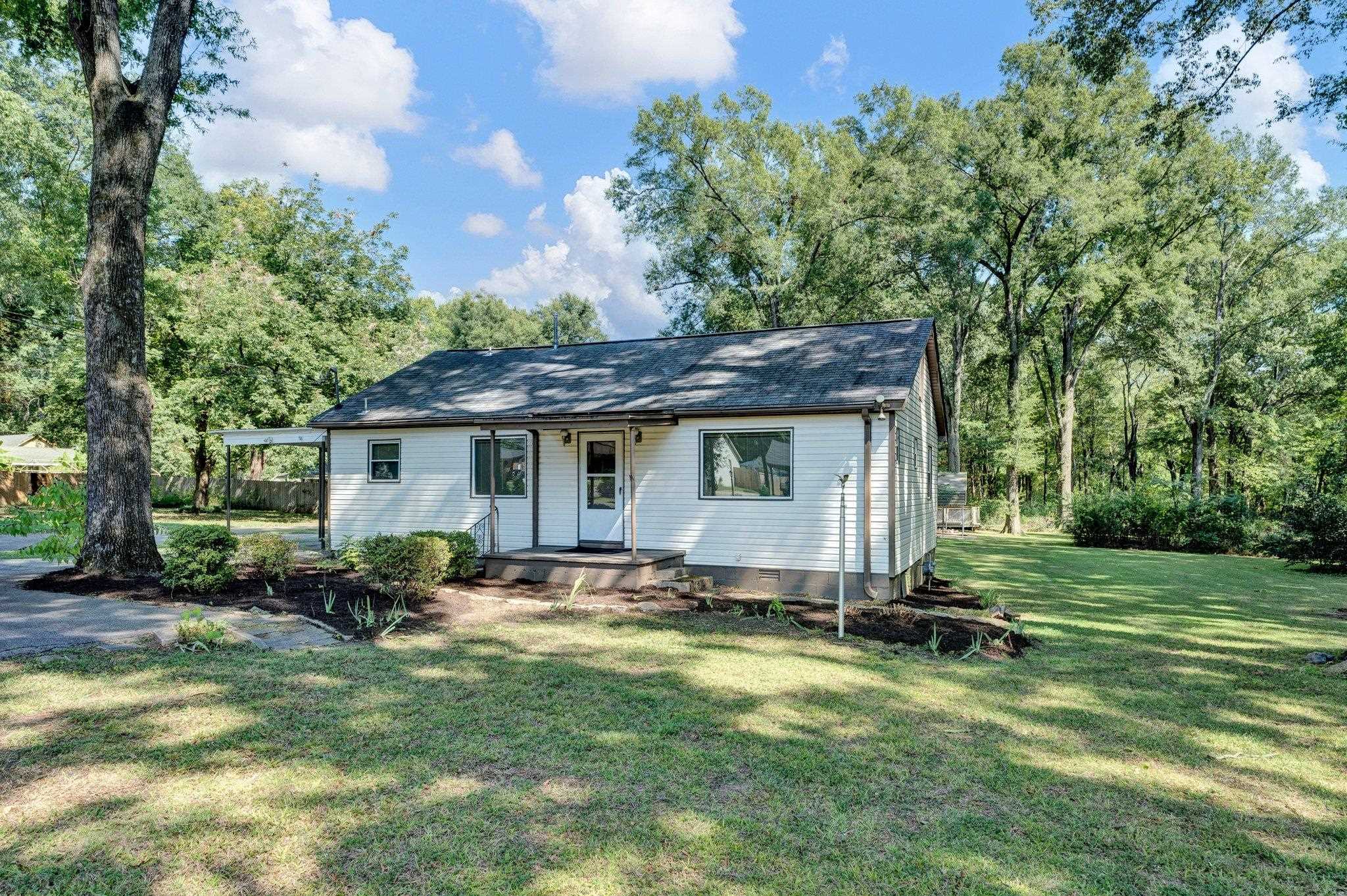 1300 Mullins Station Road Memphis, TN 38134 - Photo 3 of 34 Gallery Image 3