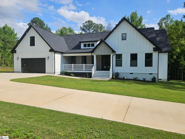 $774,999 | 4220 North Blue Ridge Drive, Greer, SC 29651