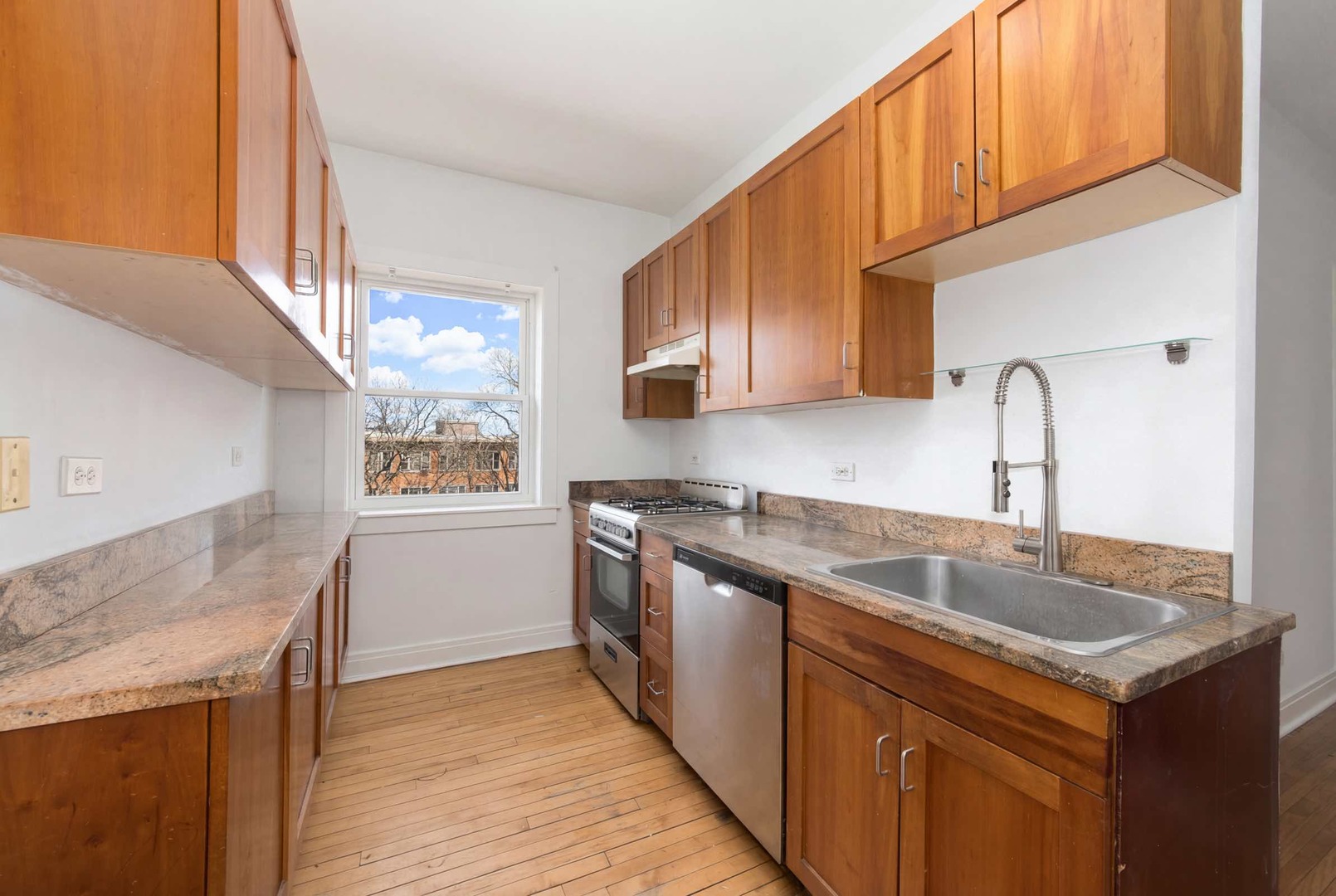 7033 North Sheridan Road, Unit 2N Chicago, IL 60626 - Photo 14 of 27