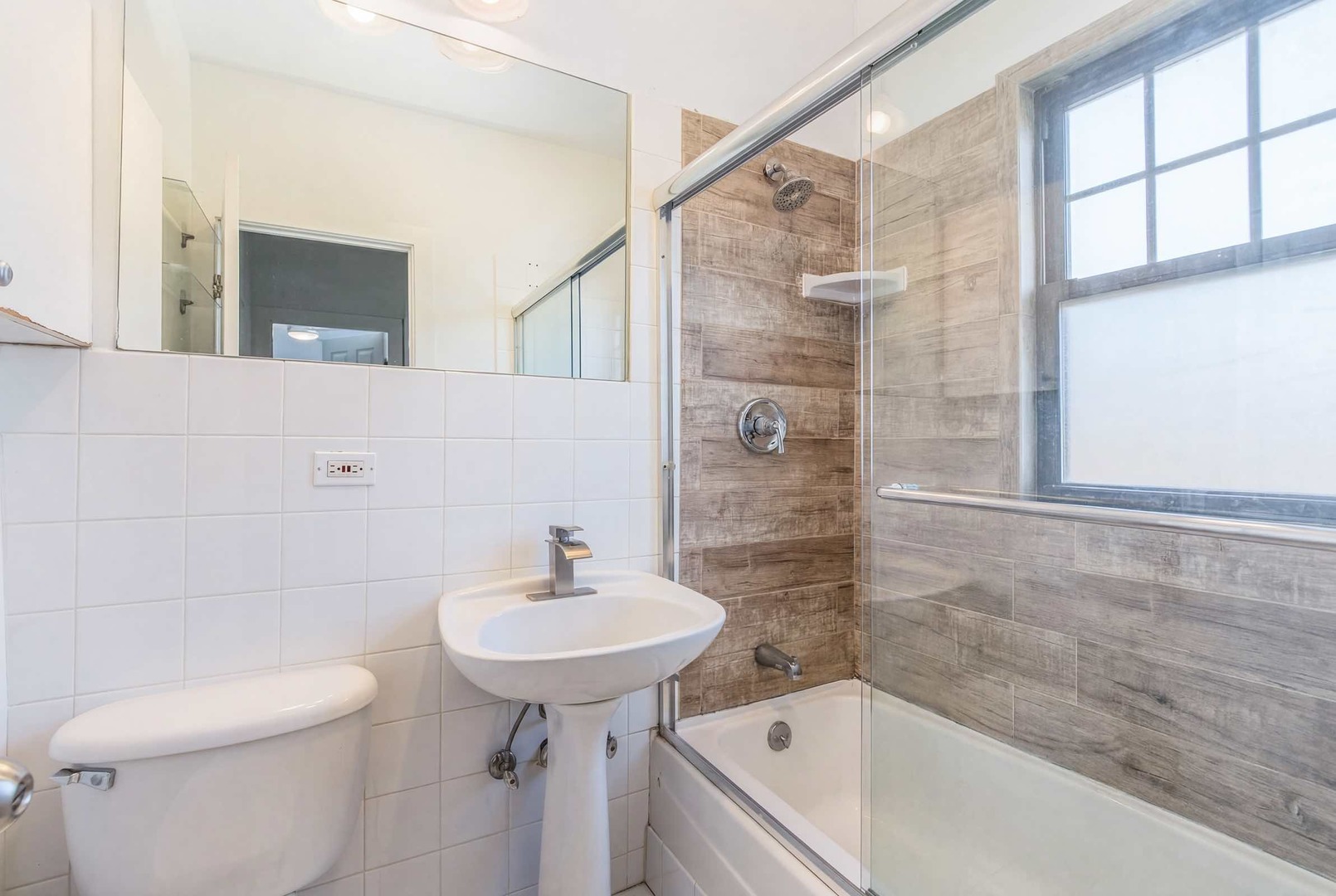 7033 North Sheridan Road, Unit 2N Chicago, IL 60626 - Photo 20 of 27