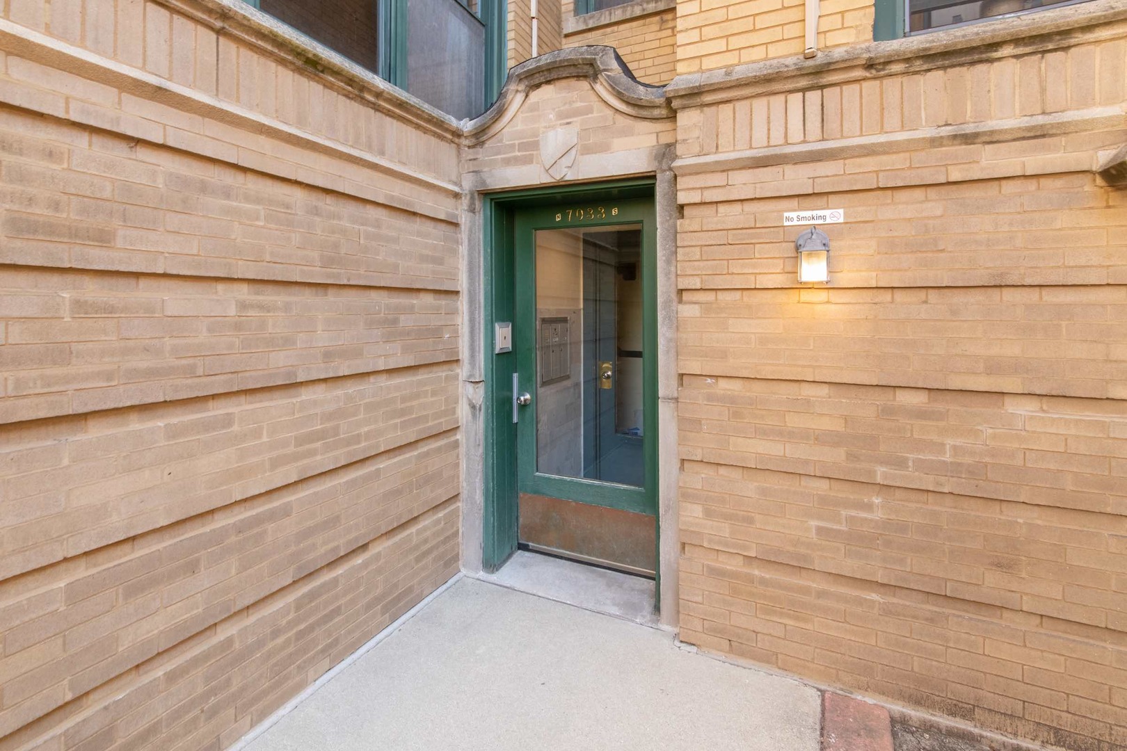 7033 North Sheridan Road, Unit 2N Chicago, IL 60626 - Photo 7 of 27