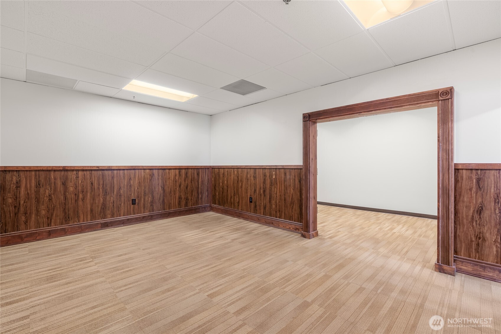 1207 North 152nd Street, Unit C Shoreline, WA 98133 - Photo 8 of 17 a view of wooden floor