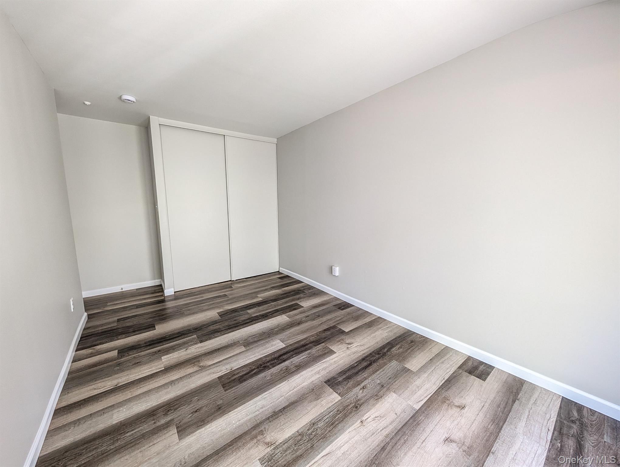 136 Hill Crescent Calverton, NY 11933 - Photo 14 of 21