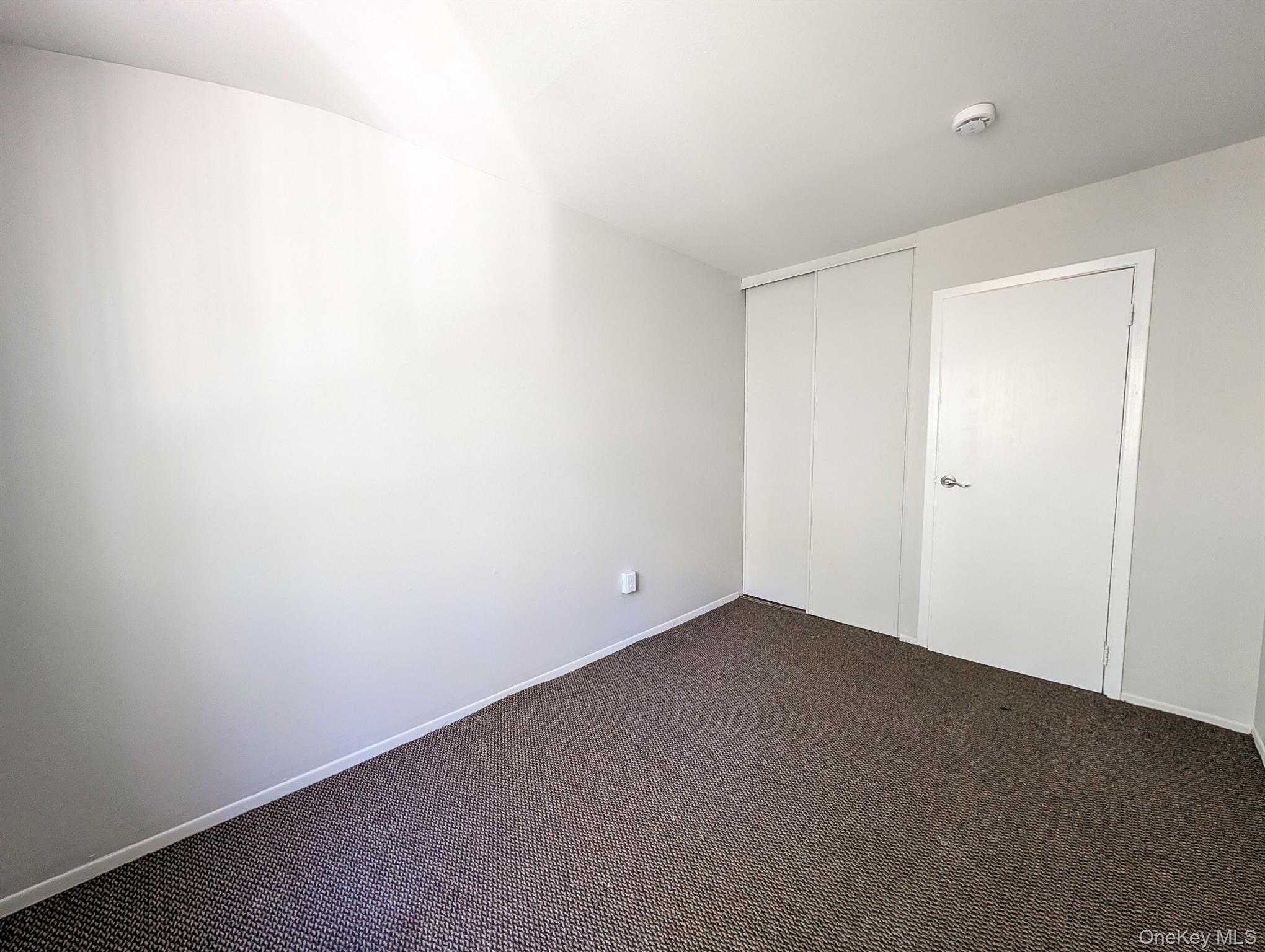 136 Hill Crescent Calverton, NY 11933 - Photo 16 of 21