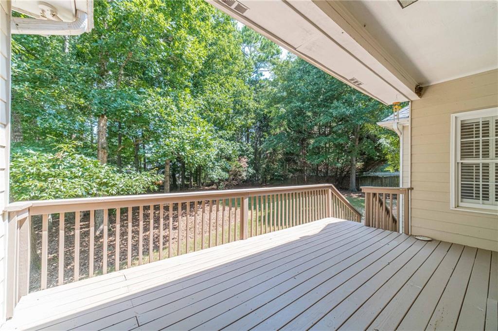1114 Maple Creek Ridge Loganville, GA 30052 - Photo 38 of 45