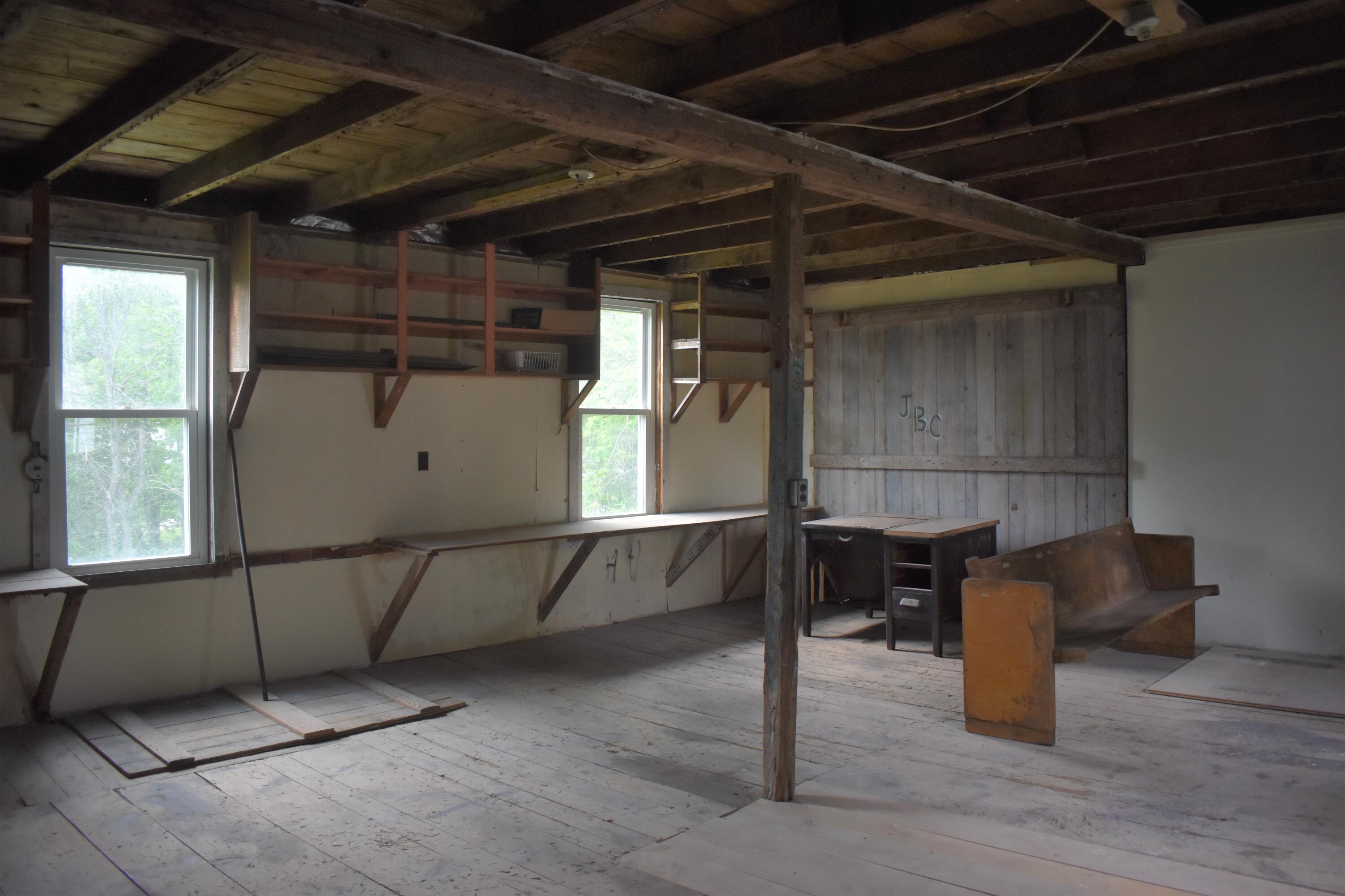 60 Old Lewiston Road Monmouth, ME 04265 - Photo 30 of 38 workshop