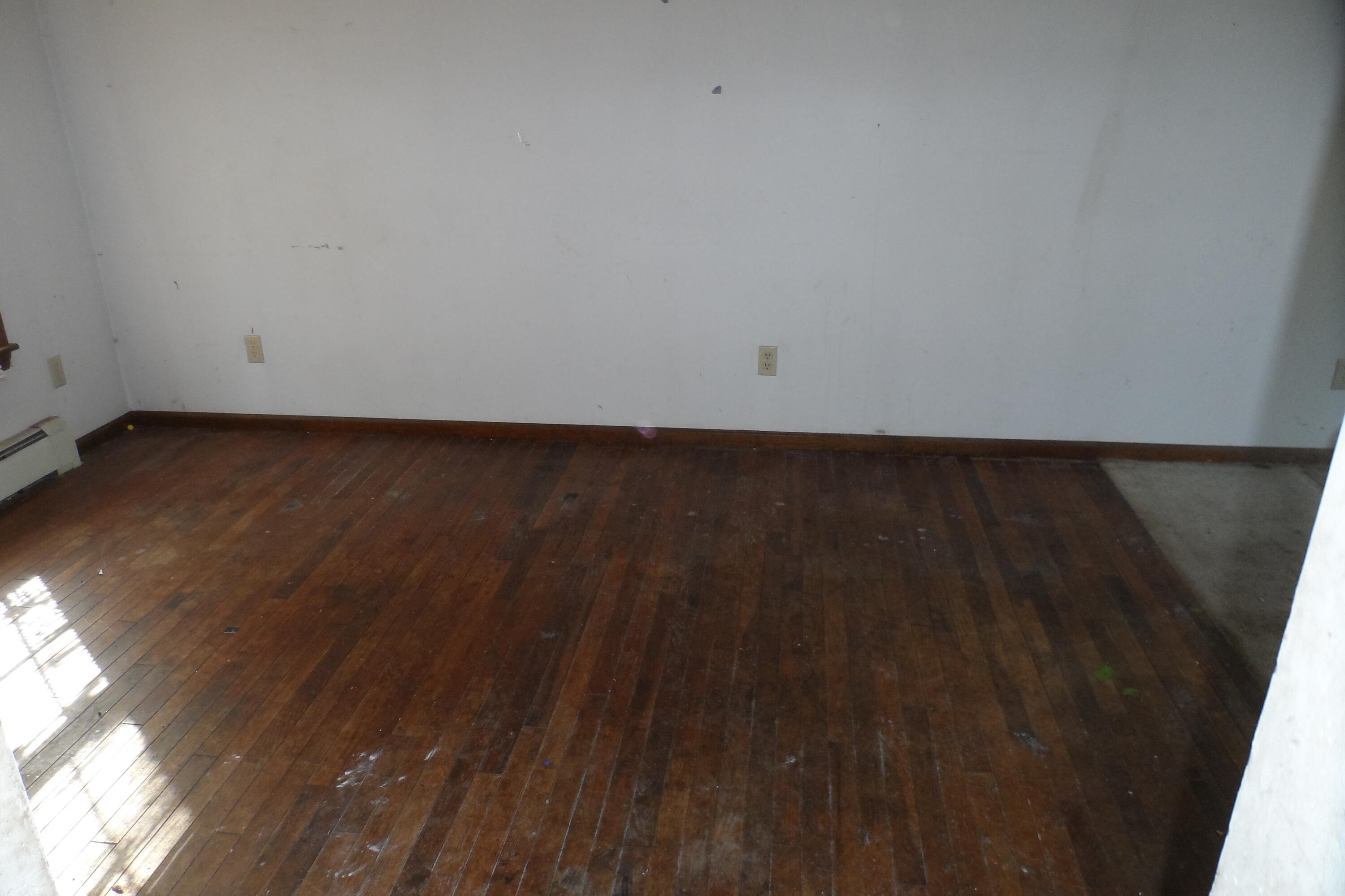 643 Salmon River Road Plattsburgh, NY 12901 - Photo 4 of 14 Gallery Image 4