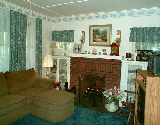 5611 Grubbs Road Gibsonia, PA 15044 - Photo 8 of 8 Gallery Image 8