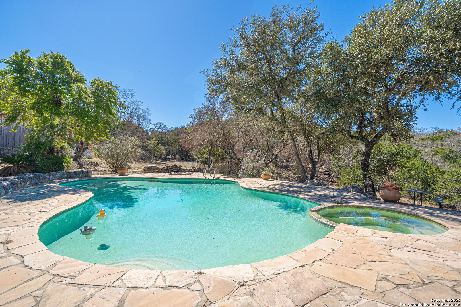 1839 Thanksgiving Road Utopia, TX 78884 - Photo 14 of 96