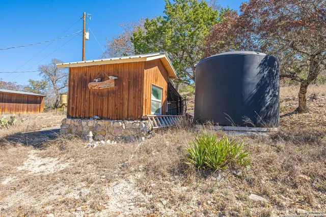 $999,900 | 1839 Thanksgiving Road, Utopia, TX 78884