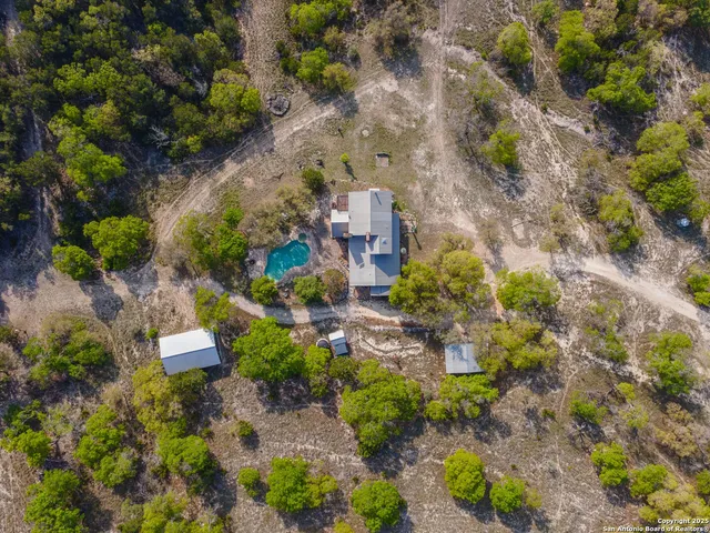 $999,900 | 1839 Thanksgiving Road, Utopia, TX 78884