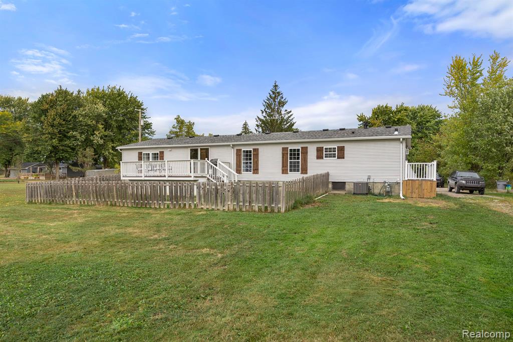 7767 Broadbridge Road Fair Haven, MI 48023 - Photo 30 of 31 Gallery Image 30