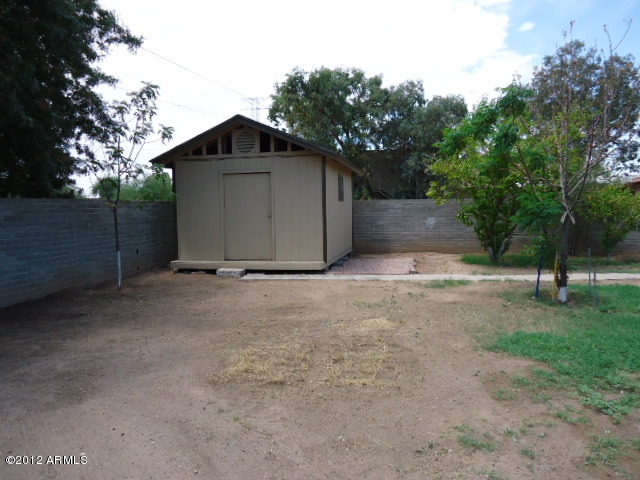 2039 East Decatur Street Mesa, AZ 85213 - Photo 7 of 11 DSC00384