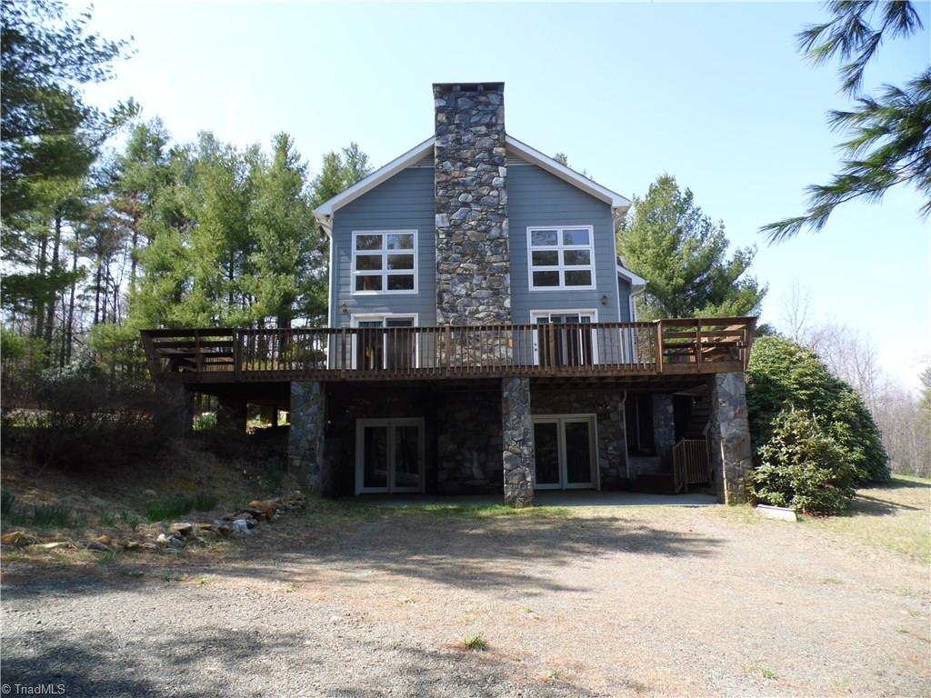 10004 Glade Valley Road Ennice, NC 28623 - Photo 2 of 30