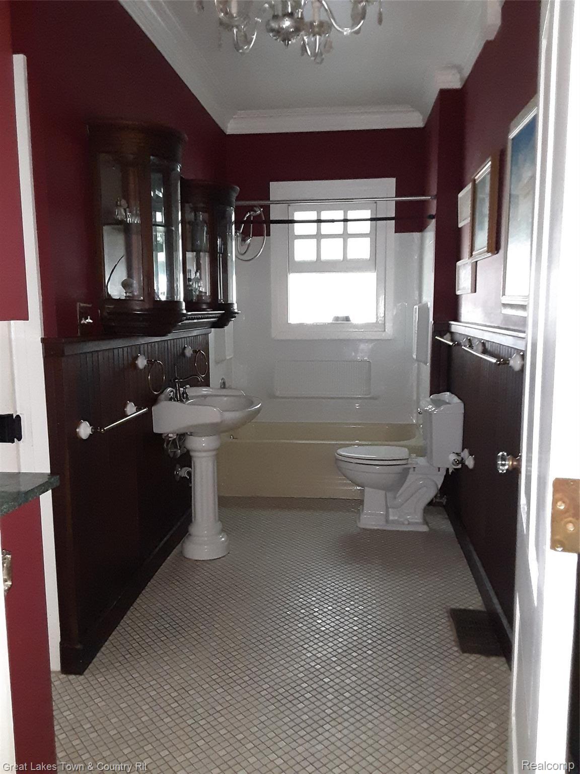 2517 Clark Road Lapeer, MI 48446 - Photo 10 of 23 9th.jpg