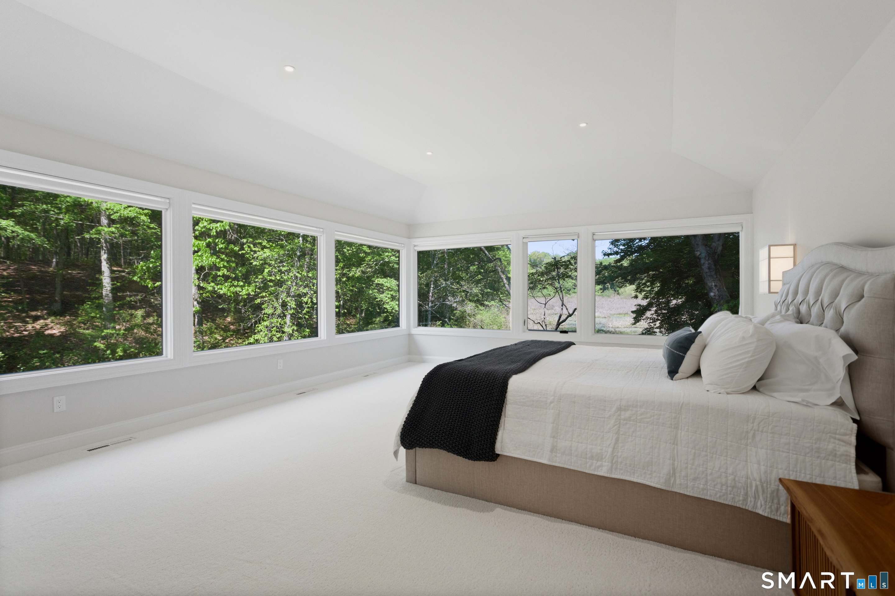 22 Pent Road Weston, CT 06883 - Photo 17 of 38