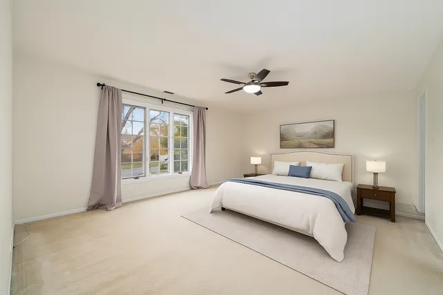 $375,000 | 970 Ivy Lane, Unit C, Deerfield, IL 60015