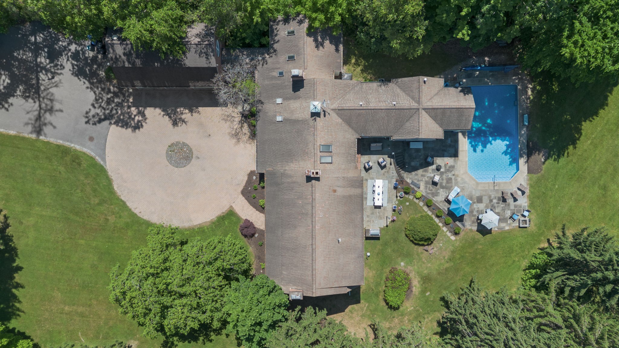 197 Riverside Drive Binghamton, NY 13905 - Photo 2 of 49