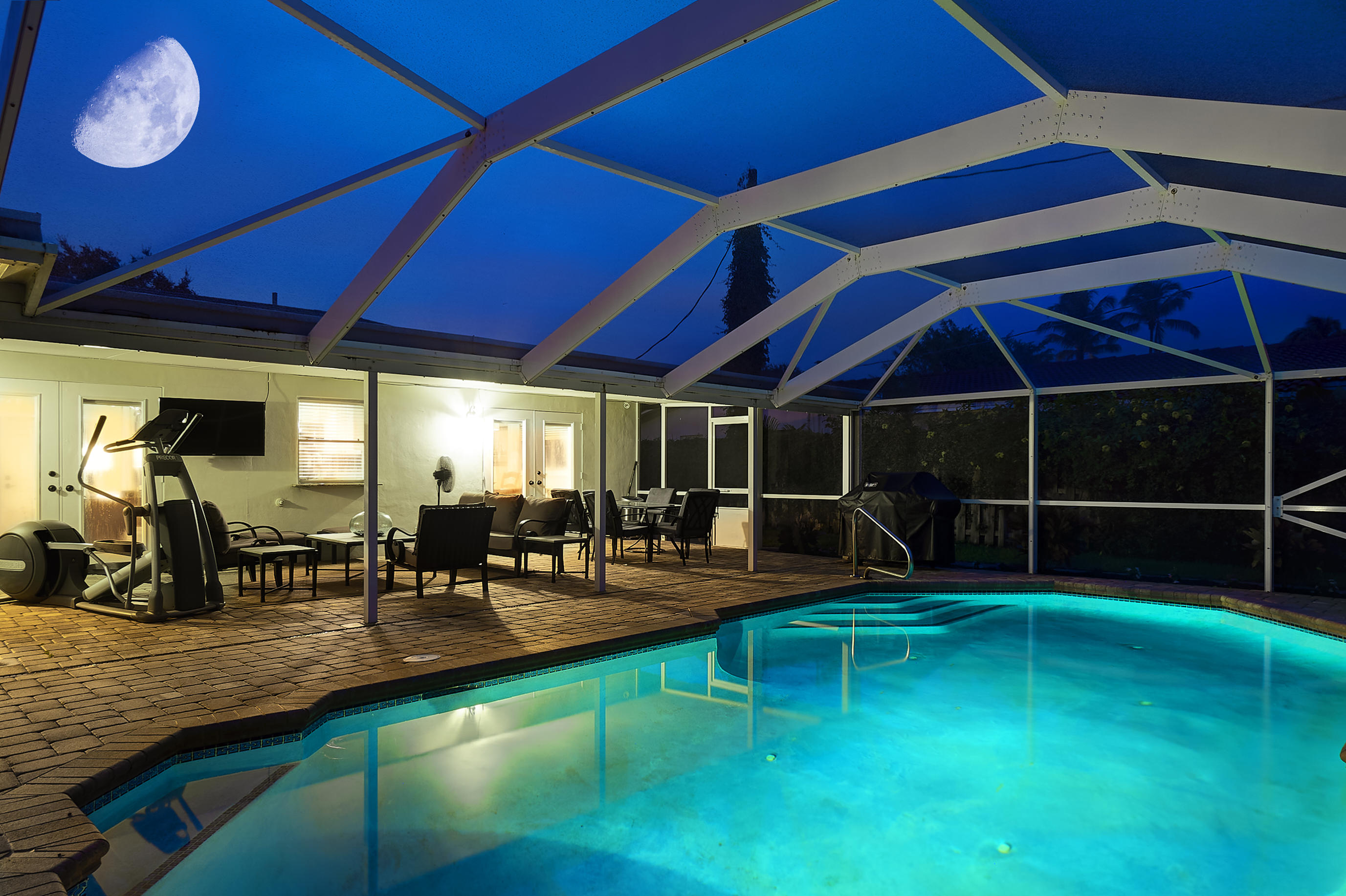1126 Southwest 21st Street Boca Raton, FL 33486 - Photo 36 of 41 Pool / Patio