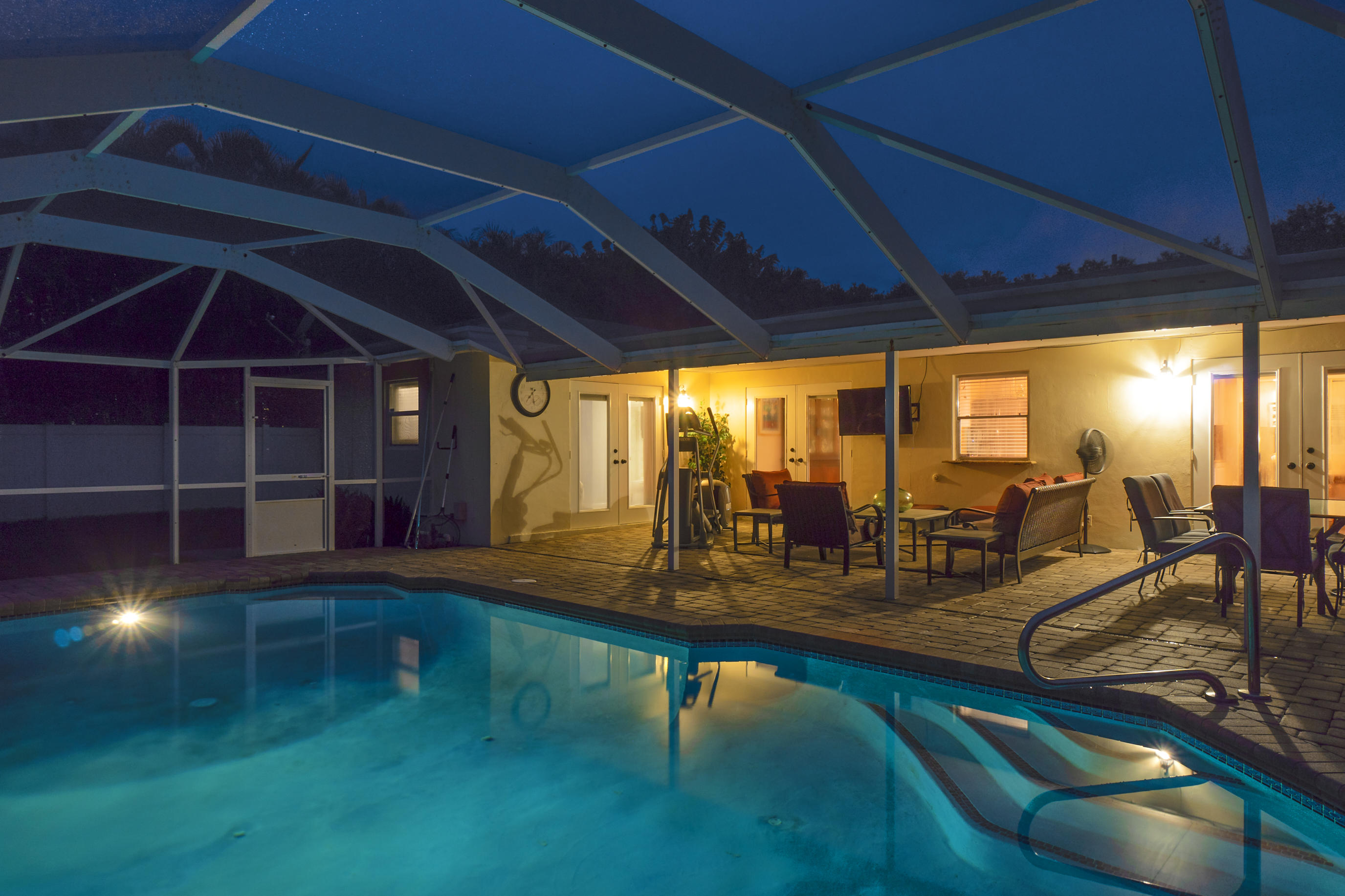 1126 Southwest 21st Street Boca Raton, FL 33486 - Photo 37 of 41 Pool/Patio