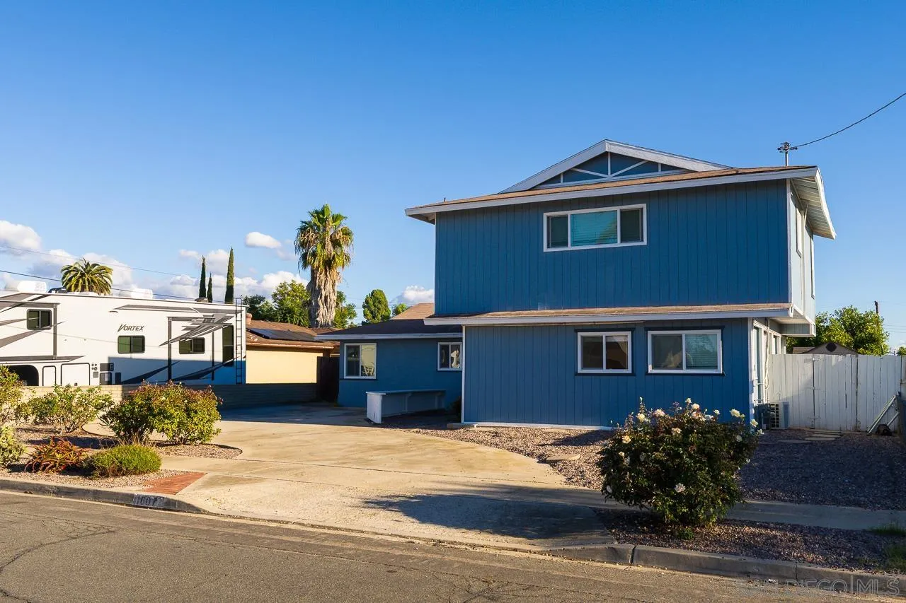 1607 Watwood Road Lemon Grove, CA 91945 - Photo 17 of 68