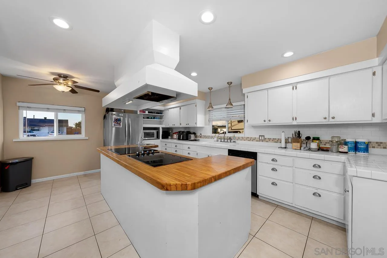 1607 Watwood Road Lemon Grove, CA 91945 - Photo 35 of 68