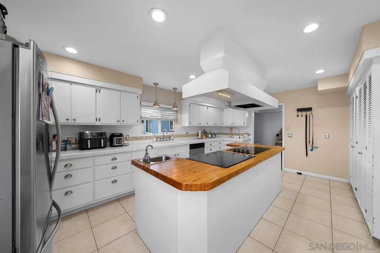 1607 Watwood Road Lemon Grove, CA 91945 - Photo 36 of 68