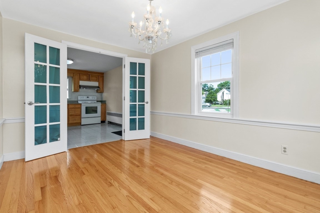 37 Kenmore Road Waltham, MA 02453 - Photo 11 of 26 Gallery Image 11