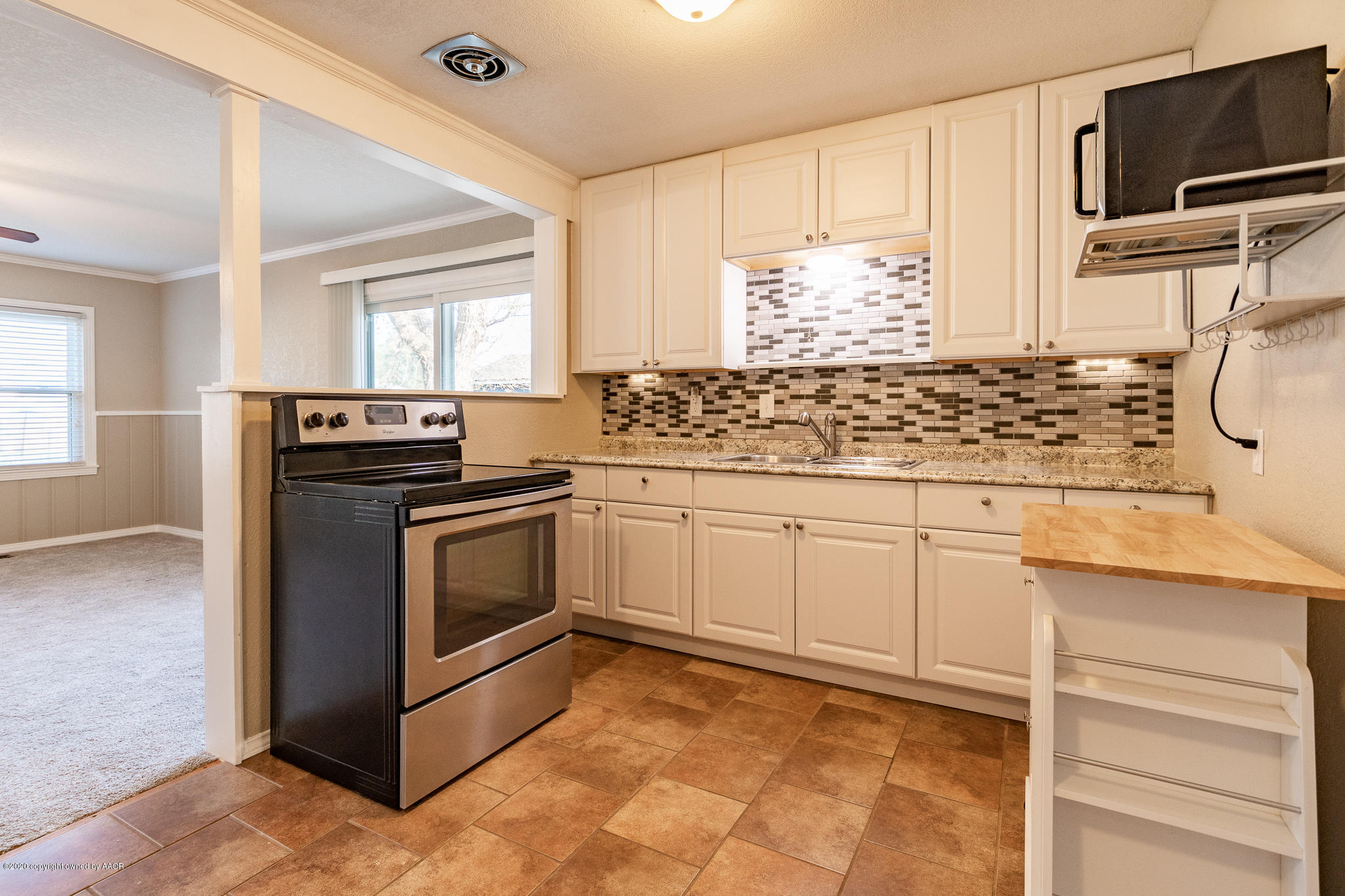 3627 South Travis Street Amarillo, TX 79110 - Photo 12 of 27 Kitchen 1