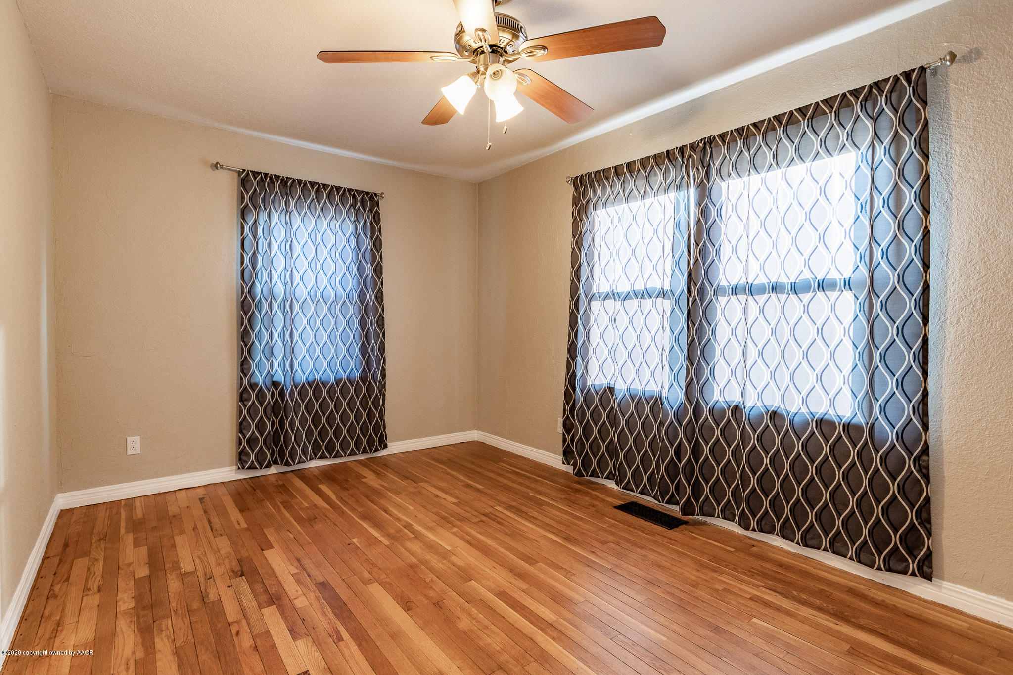 3627 South Travis Street Amarillo, TX 79110 - Photo 5 of 27 Bedroom One