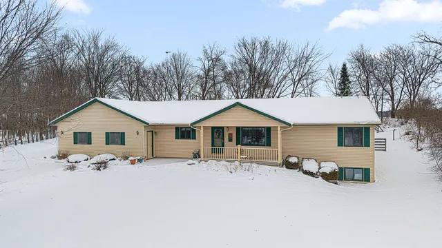$425,000 | N8569 Ridge Creek Road, Elkhart Lake, WI 53020