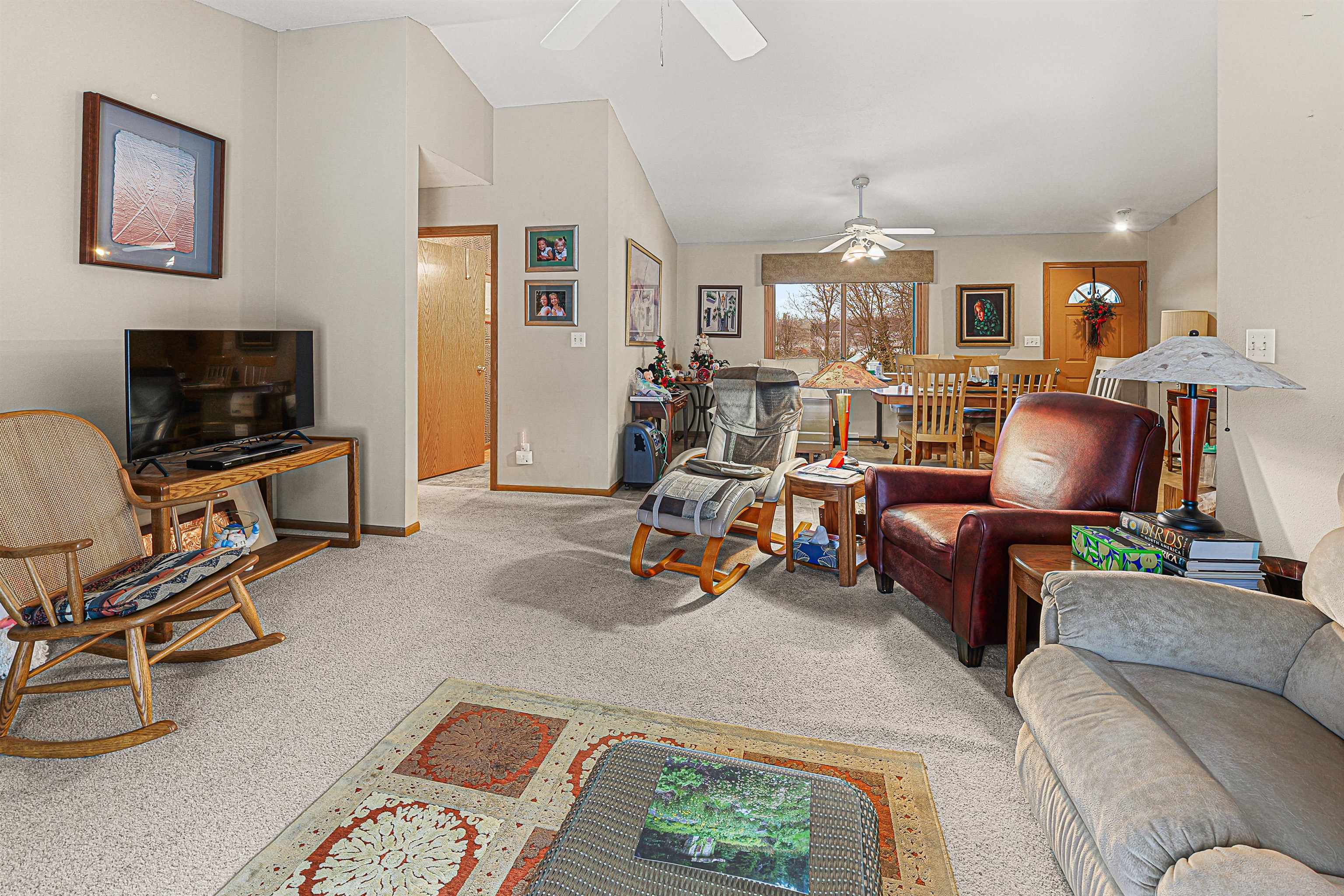 N8569 Ridge Creek Road Elkhart Lake, WI 53020 - Photo 4 of 31