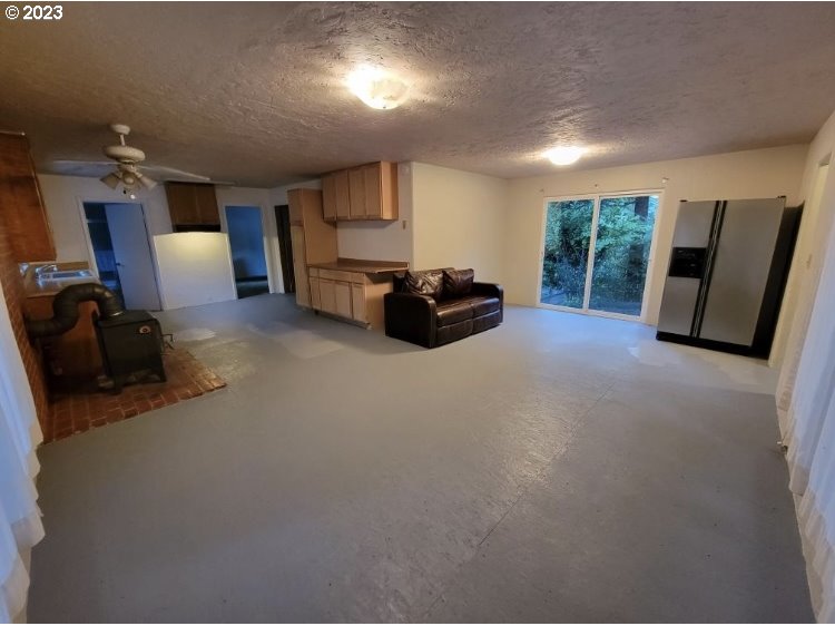 94381 Quarry Road Gold Beach, OR 97444 - Photo 15 of 44 Gallery Image 15