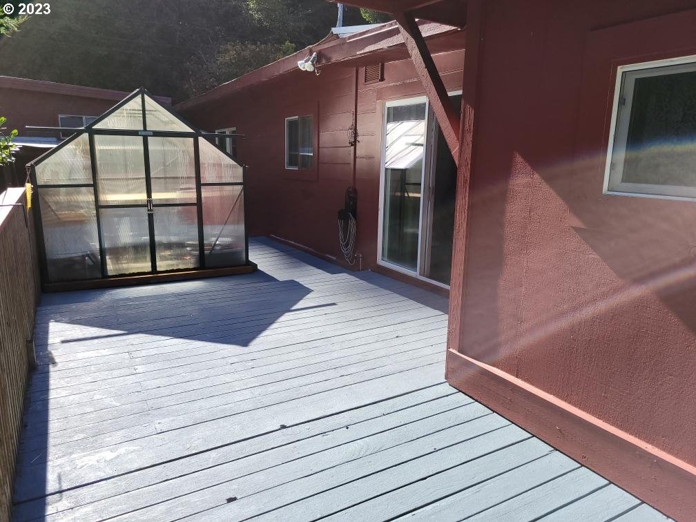 94381 Quarry Road Gold Beach, OR 97444 - Photo 33 of 44 Gallery Image 33