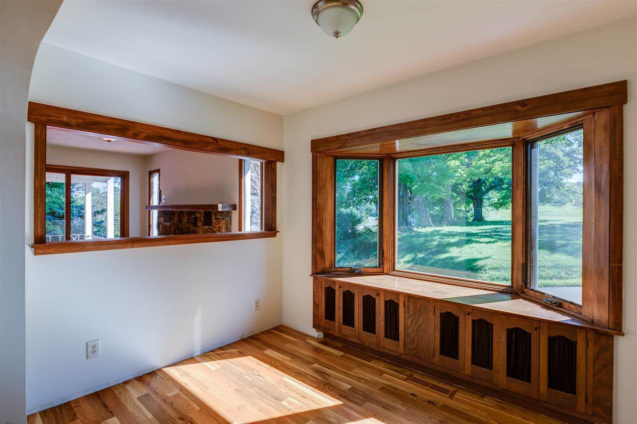 15287 Bluff Road Traverse City, MI 49686 - Photo 13 of 45 1799565-12.JPG