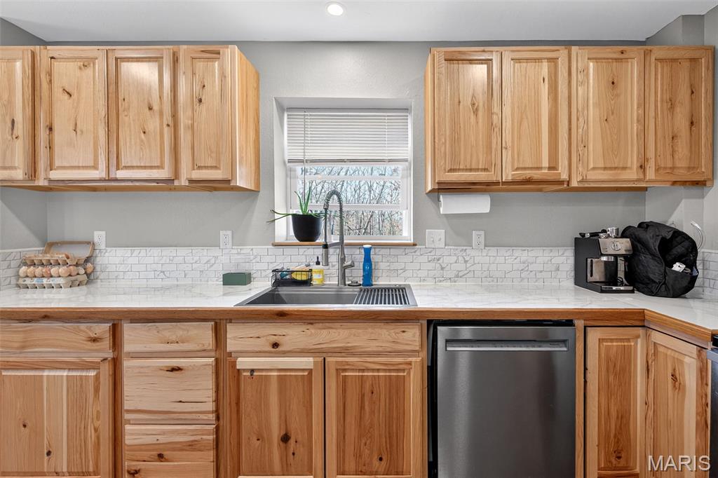 1219 Godt Road Wright City, MO 63390 - Photo 25 of 54