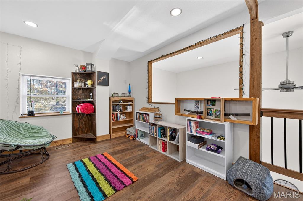 1219 Godt Road Wright City, MO 63390 - Photo 33 of 54