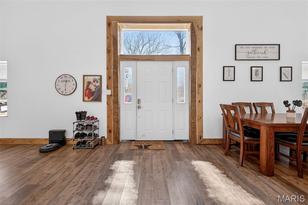 1219 Godt Road Wright City, MO 63390 - Photo 9 of 54