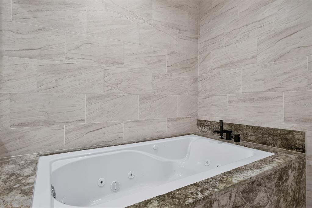 12903 112th Avenue Alachua, FL 32615 - Photo 33 of 95