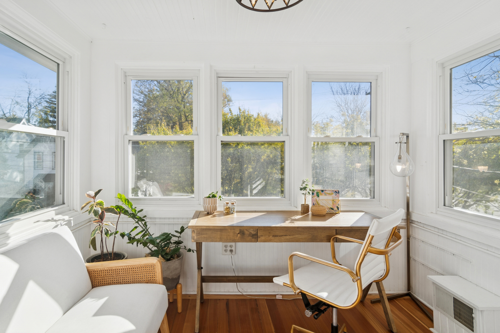 212 Washington Street Barrington, IL 60010 - Photo 26 of 55 a dining room with furniture a rug and a large window