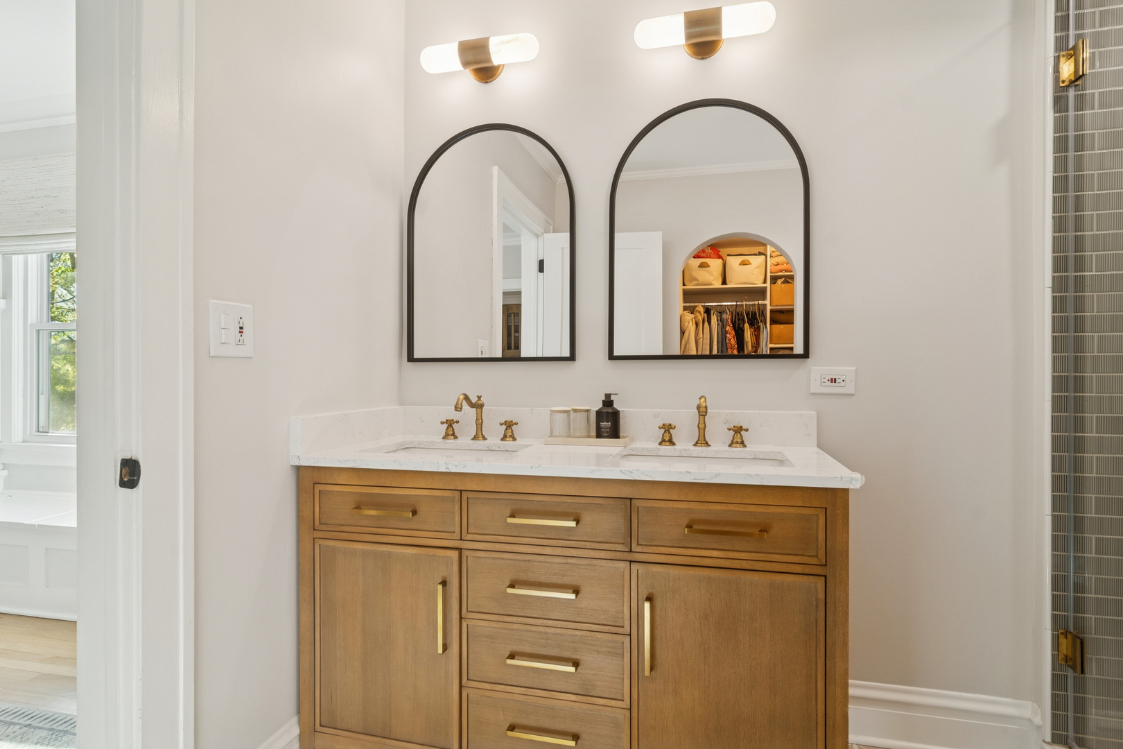 212 Washington Street Barrington, IL 60010 - Photo 29 of 55